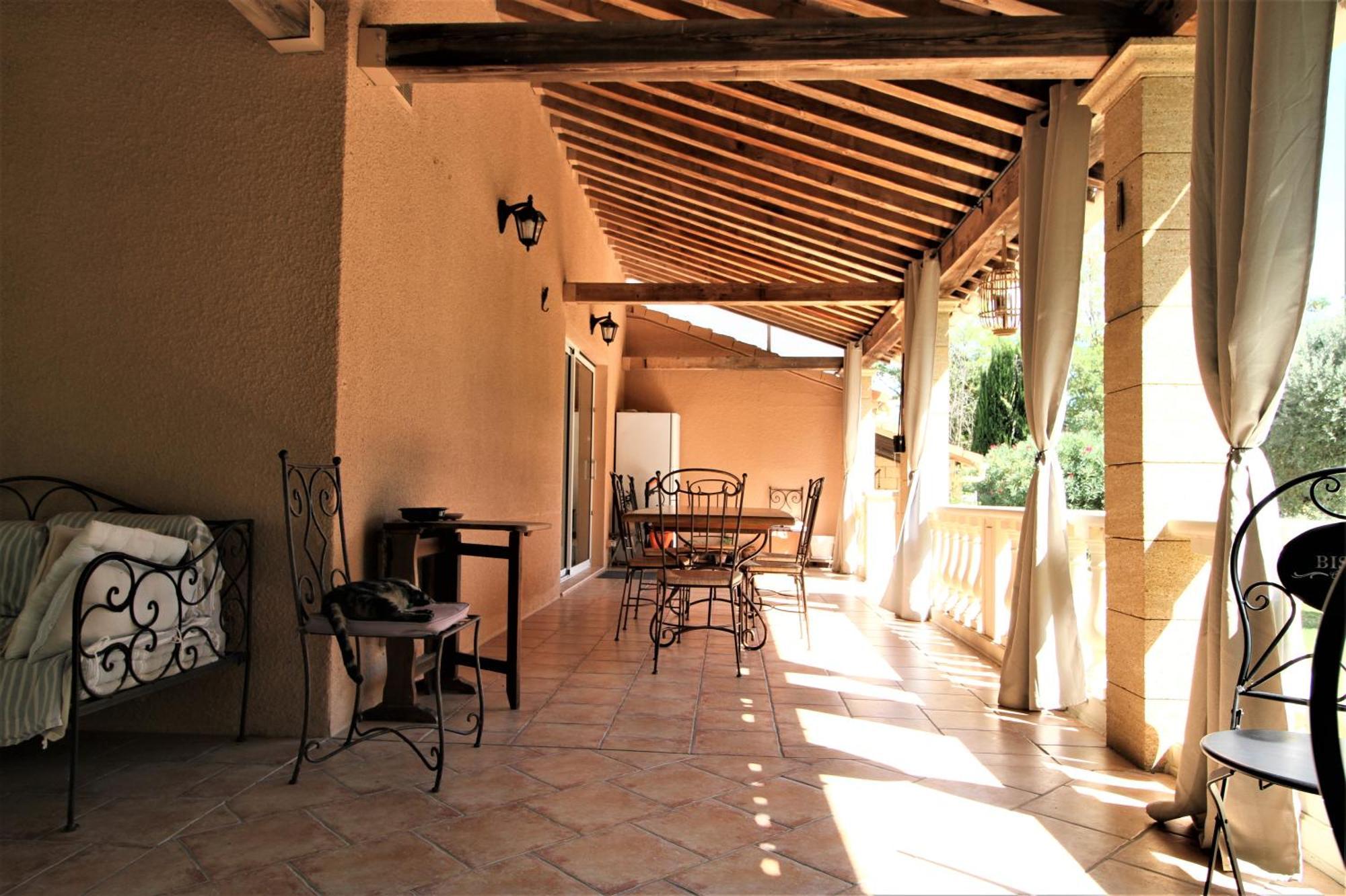 B&B Et Gite D'Ayran Saint-Quentin-la-Poterie Exterior photo